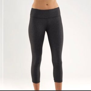 Lululemon cropped leggings ( Cardio Kick) sz 10